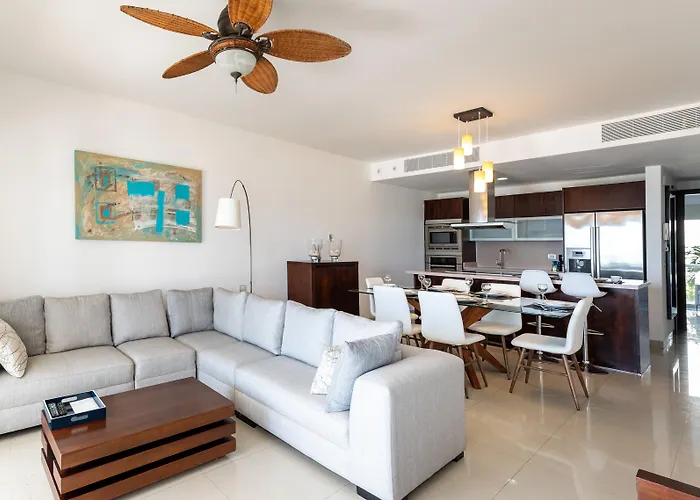 Mareazul Front 4*